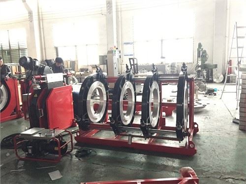 Máquina de fusão de tubos de plástico